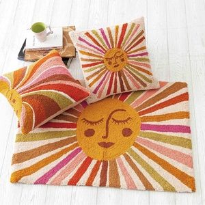Handcrafted Retro Sunshine Hook Mat Rug